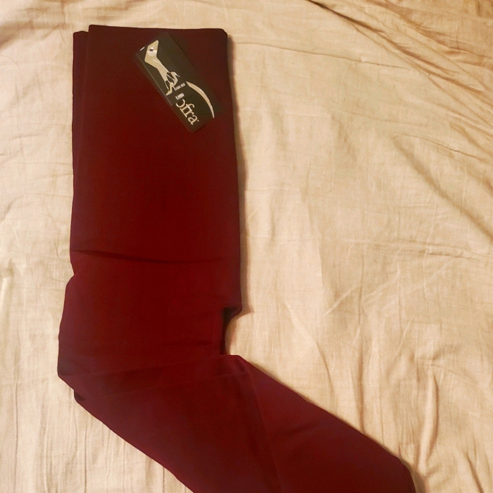 Sofra fleece-lined leggings in burgundy